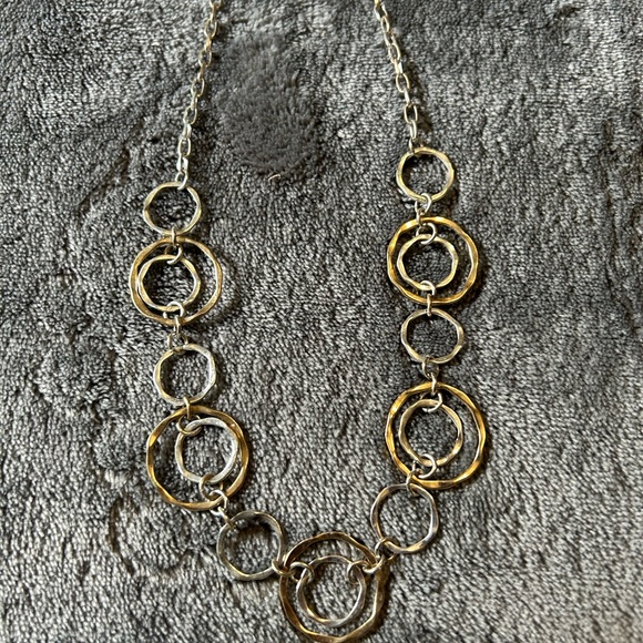 Silver gold tone necklace. - Picture 2 of 2